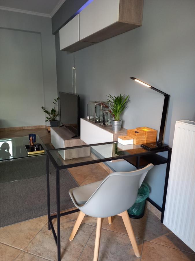 The Art Suite Патра Екстериор снимка