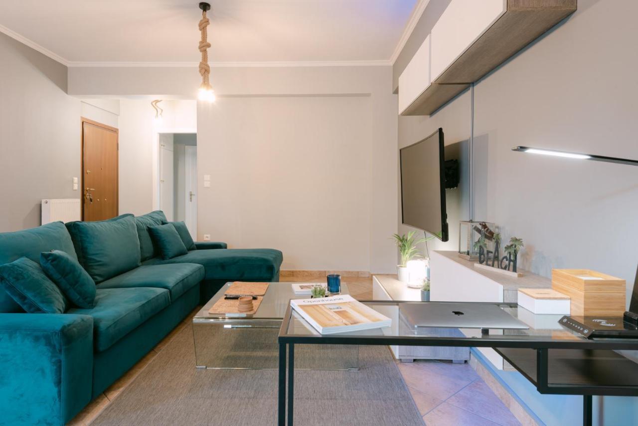 The Art Suite Патра Екстериор снимка